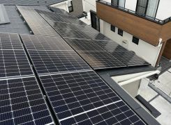 エネルギー自給自足：太陽光パネル設置の施工事例 アイキャッチ画像